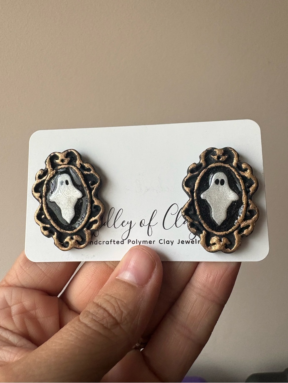 Vintage frame ghost earrings studs